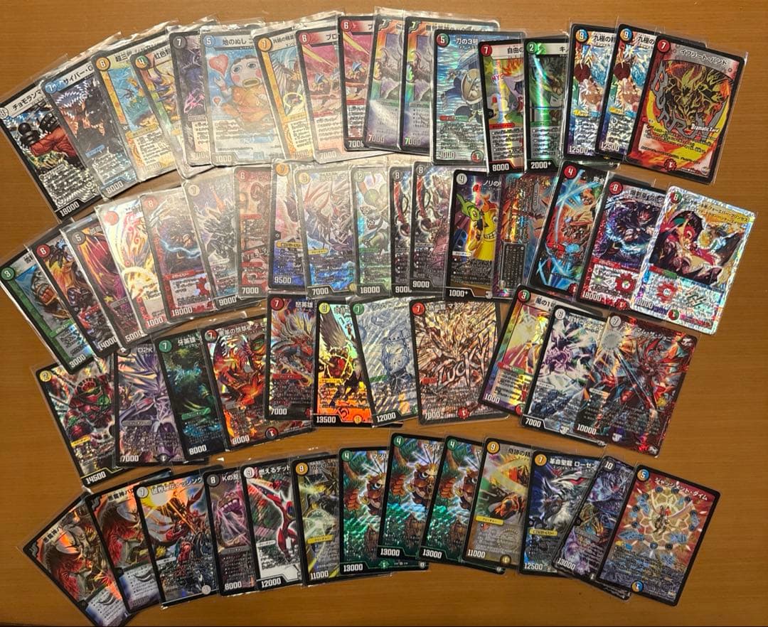 昔のデュエルマスターズ引退品　デッキケース、デッキスリーブ✖️2など