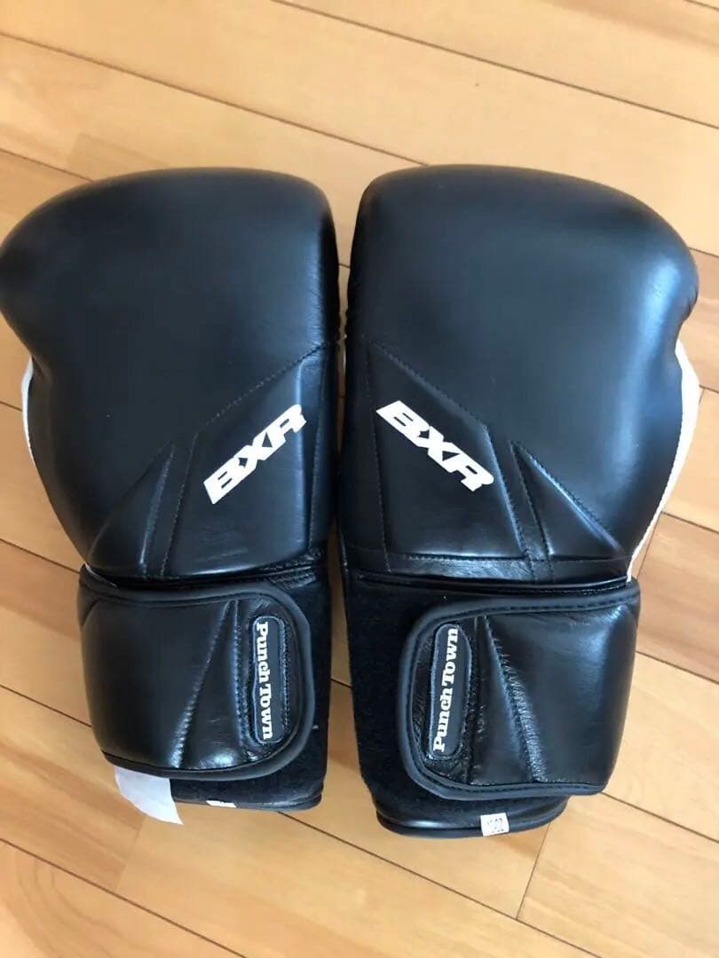本革レザーパンチタウンBXRボクシングキックムエタイグローブ（黒/白）10オンス
