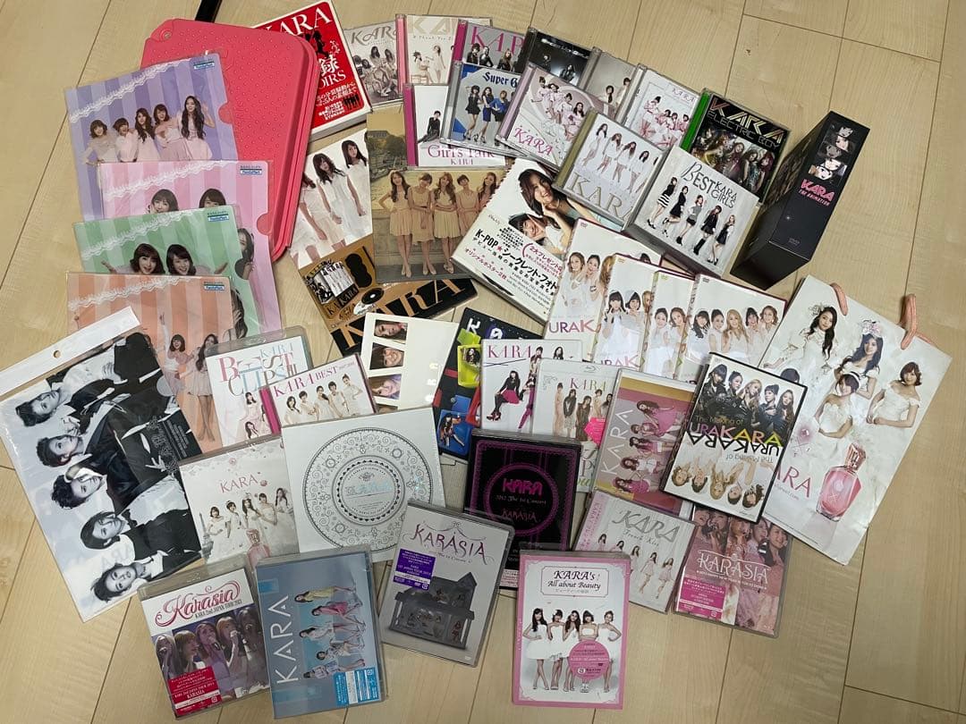 KARA CD DVD グッズ　まとめ売り　未開封あり