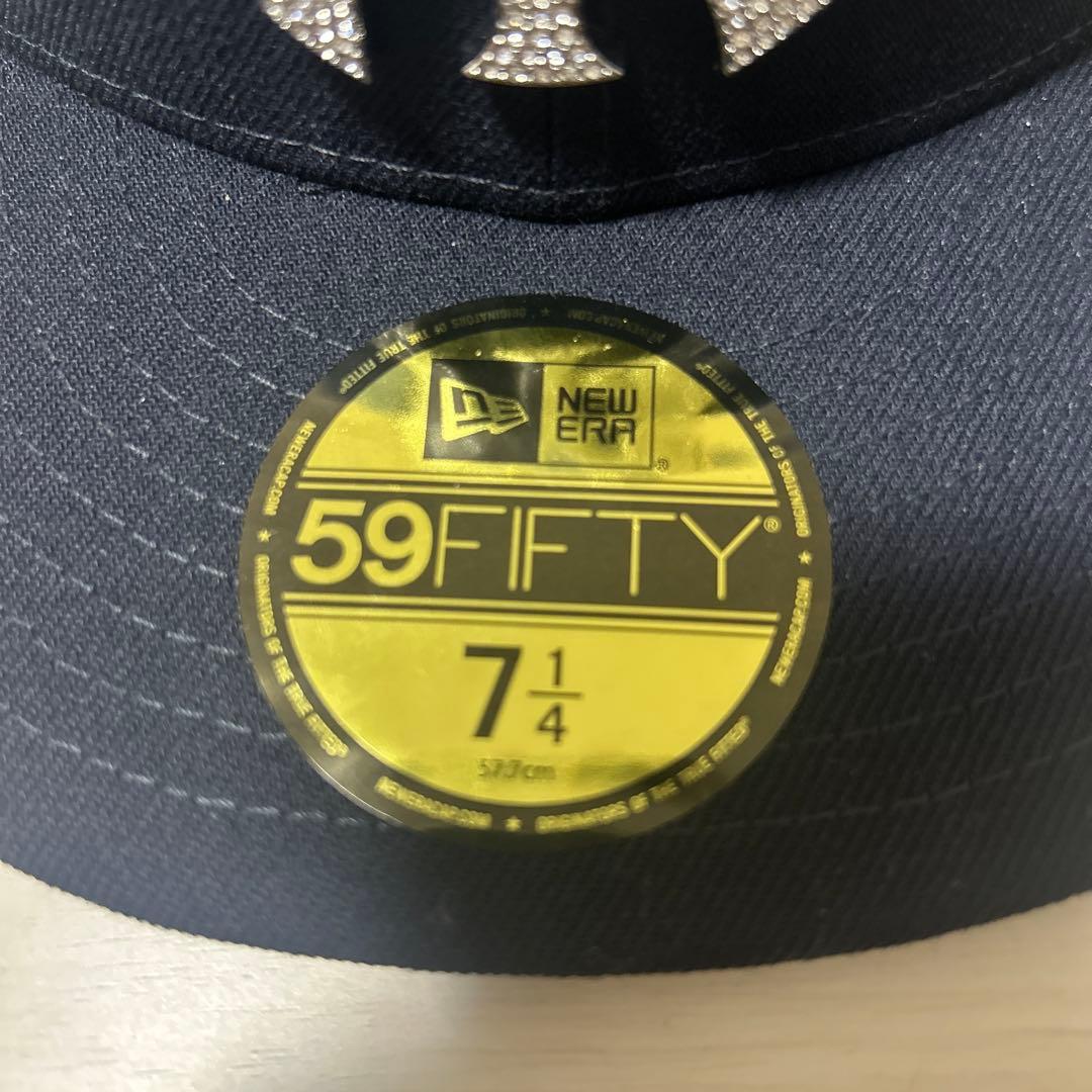 ニューエララインストーン