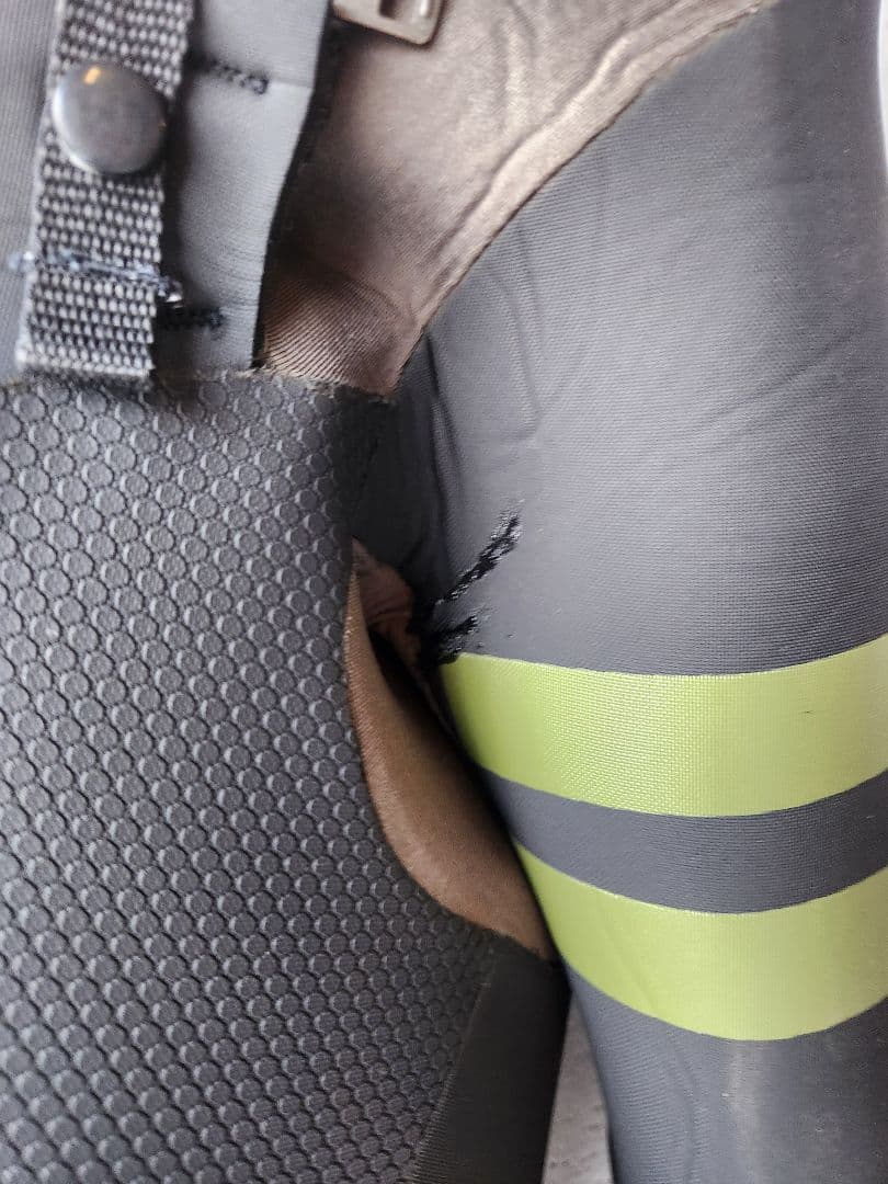 フェロー セミドライ 裏起毛 ウェットスーツ ５×3ミリ ML 黒