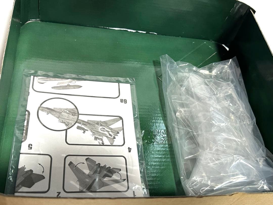 UNIMAX 1/72 F-14A トムキャット VF-154