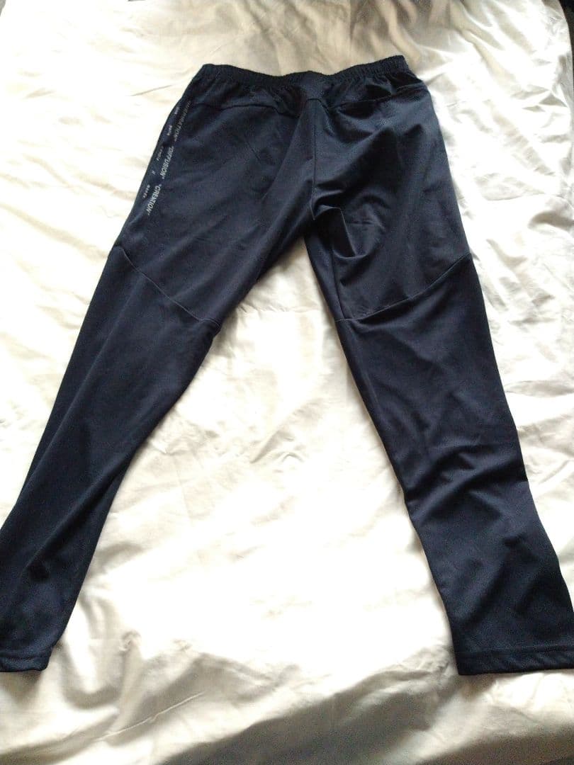 スパッツィオ Spazio 裏起毛ピステ 上下ｌサイズ　ネイビー