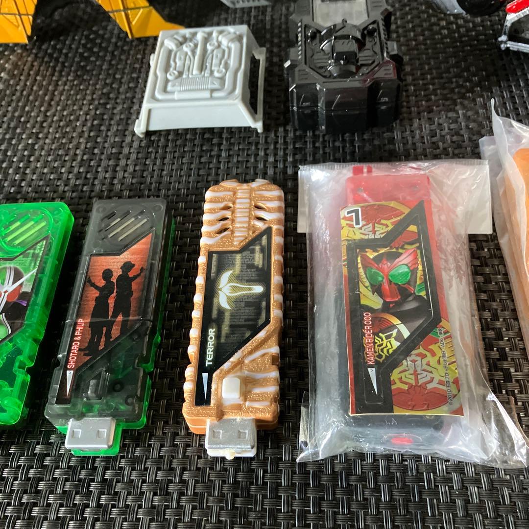 仮面ライダーW DXダブルドライバー、ガイアメモリセット！動作確認済み！