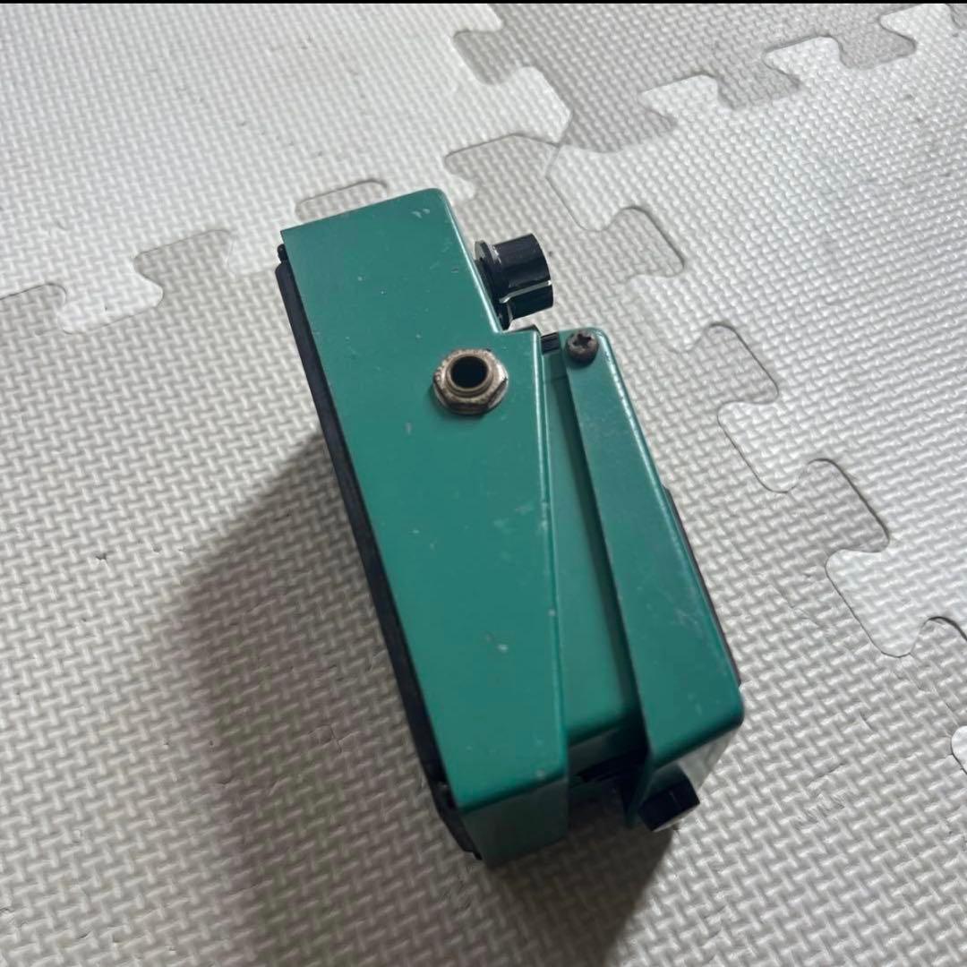 BOSS Tremolo TR-2 エフェクター