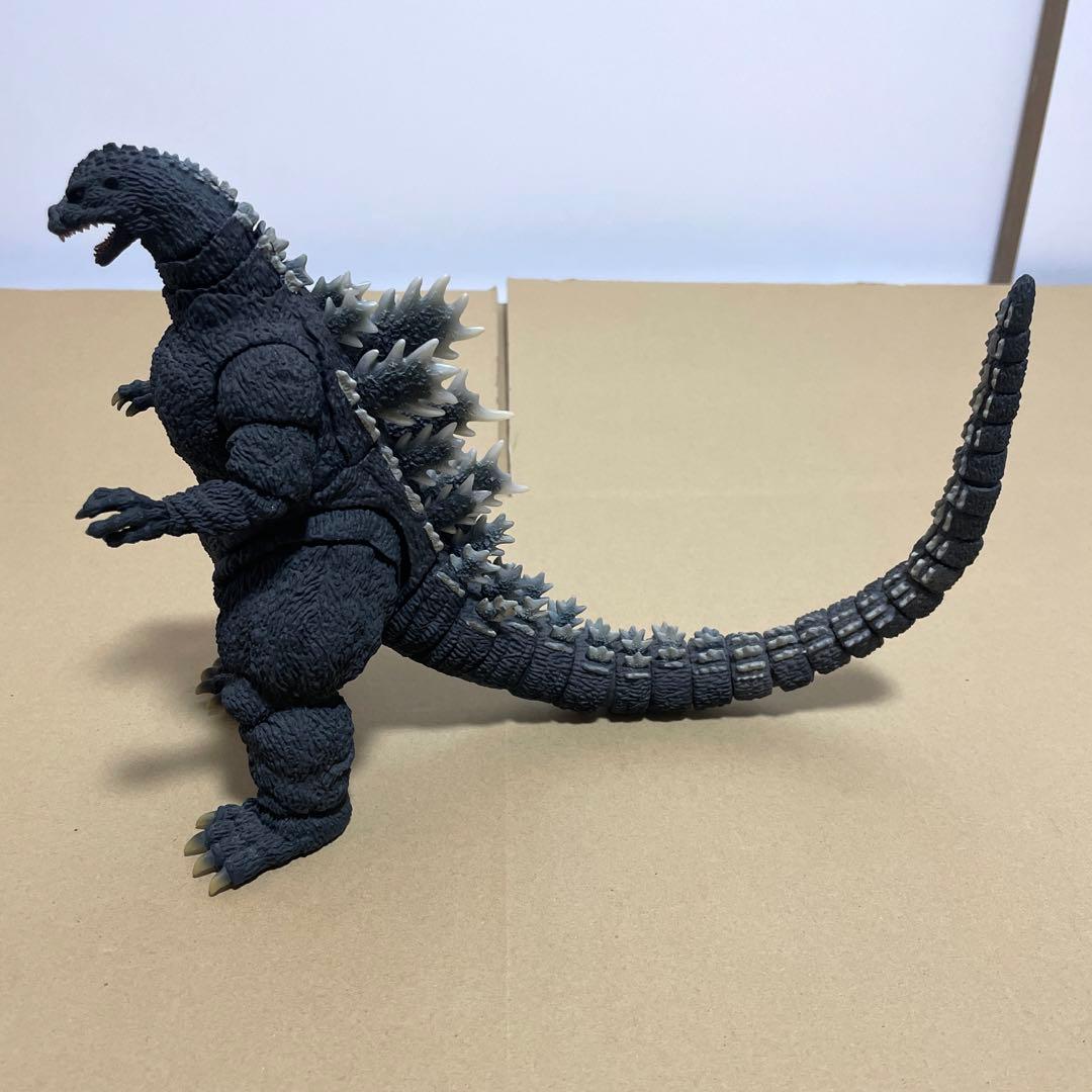 S.H.モンスターアーツ 輝響曲 ゴジラ(1989) フィギュア
