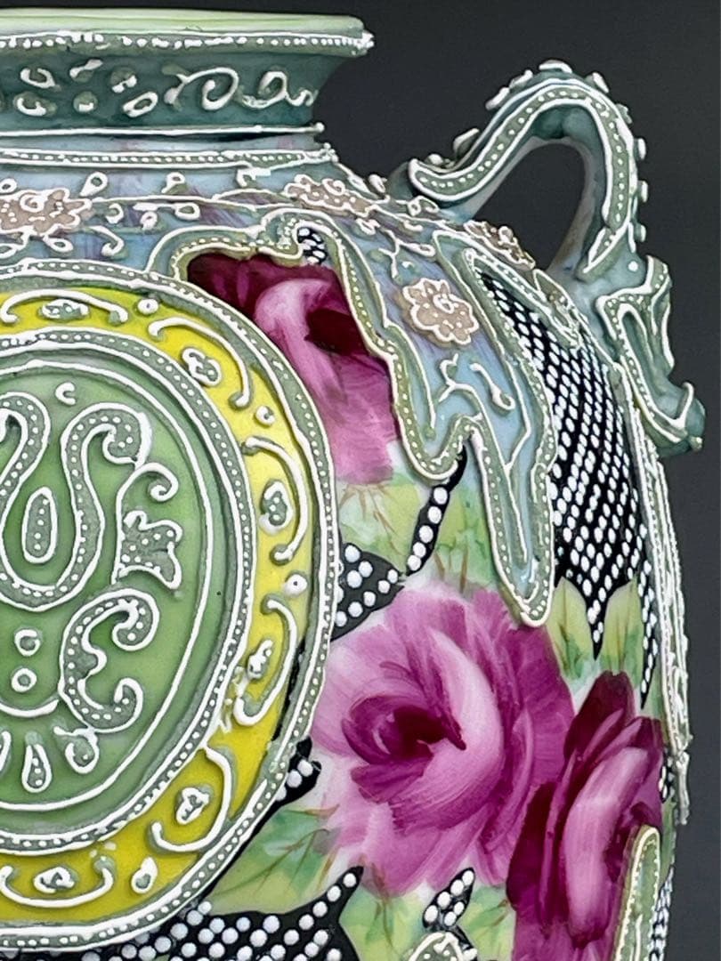 【希少】オールドニッポン 薔薇紋 一陳盛上げ アールヌーボー 花瓶 ビーディング