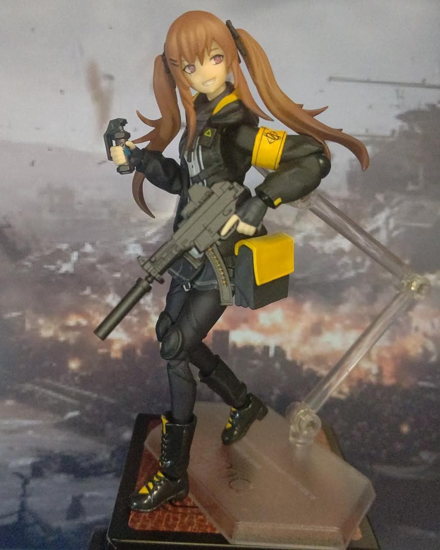 MAXFACTORY figma ドールズフロントライン UMP9