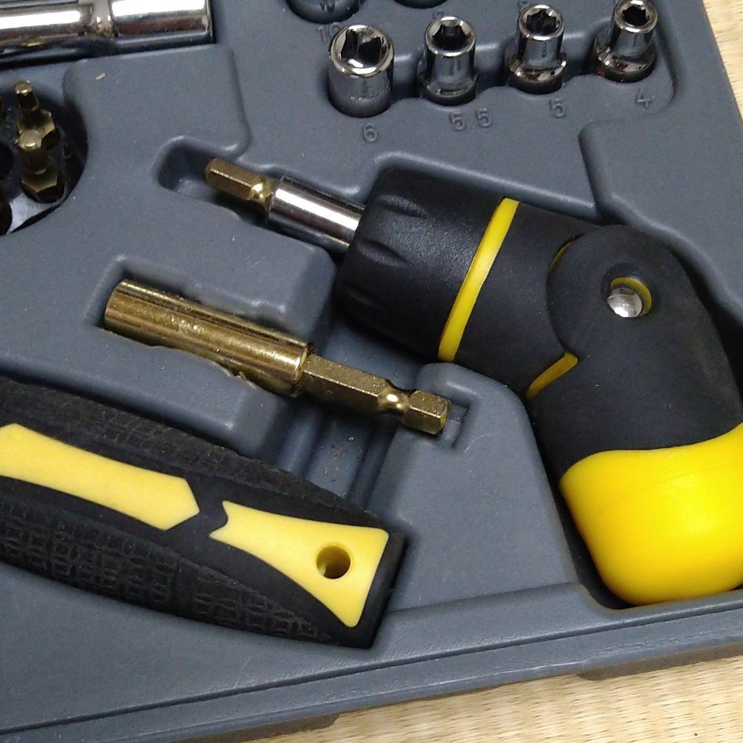 chrome vanadium ソケットレンチ+ドライバーセット