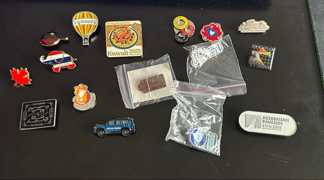 2025年万博従業員向けスペシャルピンバッジ