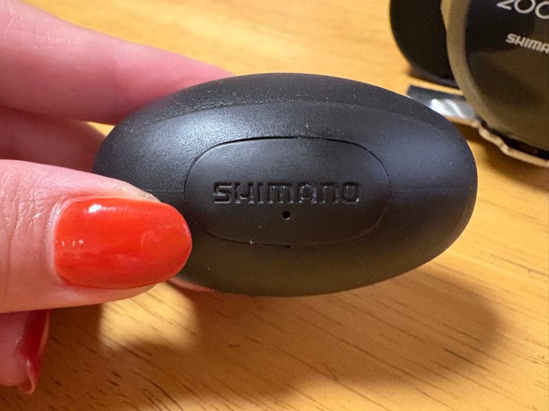 SHIMANO TORIUM 2000HG フィッシングリール