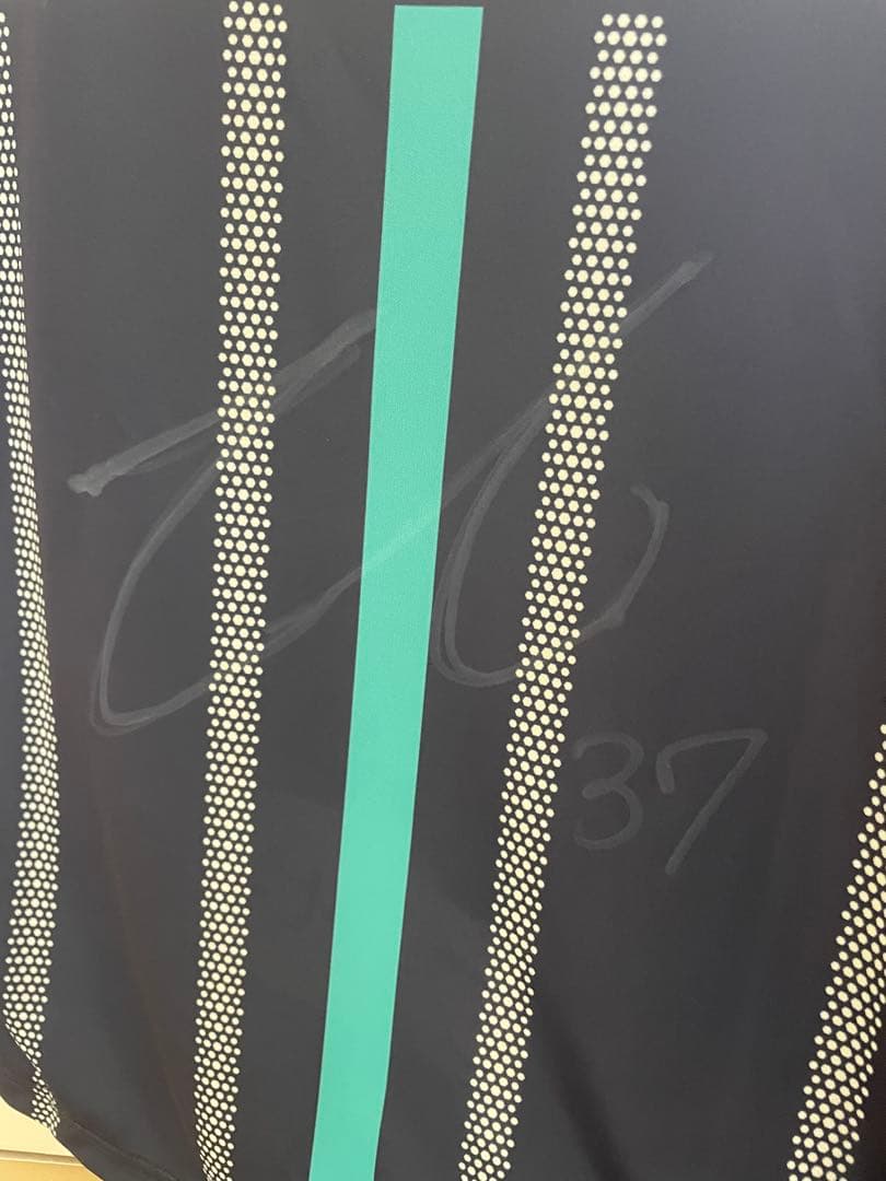 avispa 金森健志着用ユニホーム　直筆サイン入り