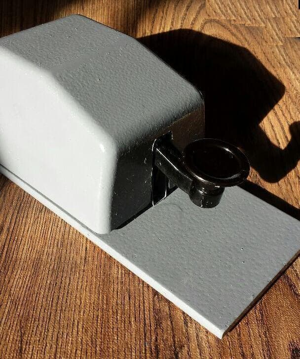 業務無線用ドイツ製プロ電鍵