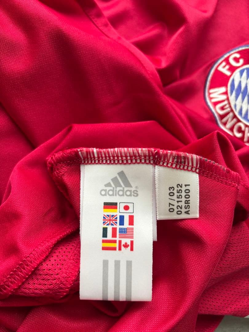レア　02-03 バイエルンミュンヘン　adidas ホームユニフォーム 新品