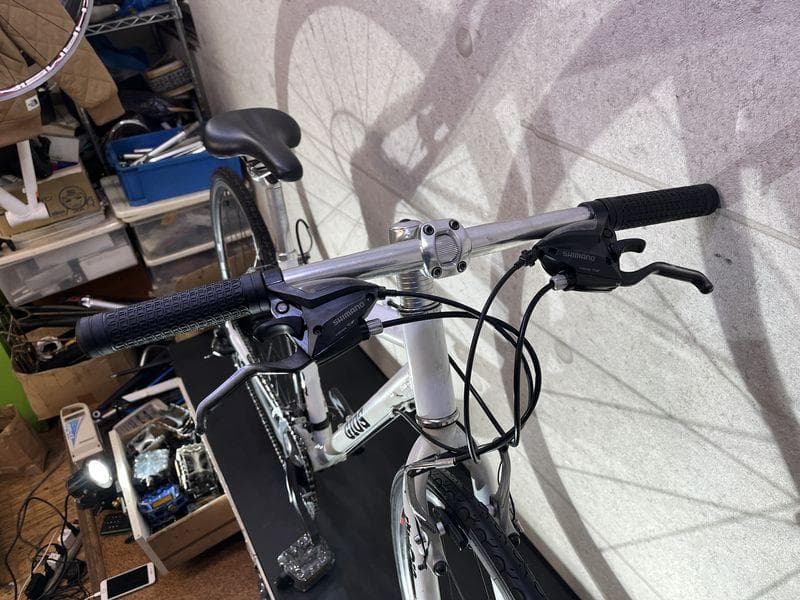 GIOS MISTRAL 700c ジオス　クロスバイク　ホワイト 2015