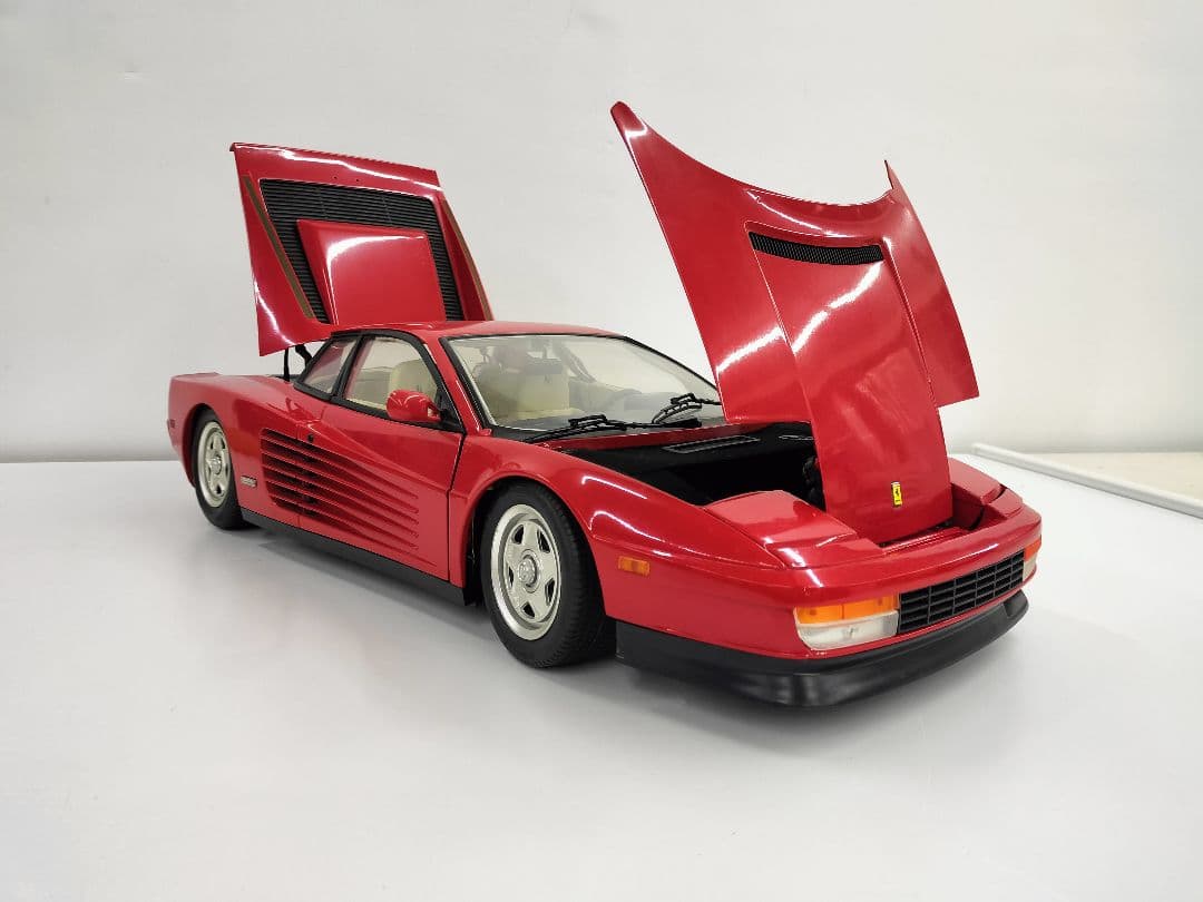 ポケール　Pocher　１／８ フェラーリ テスタロッサ　 ロッソ