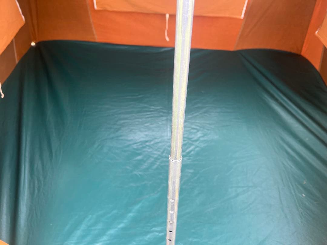 コールマン HOLIDAY TENT①