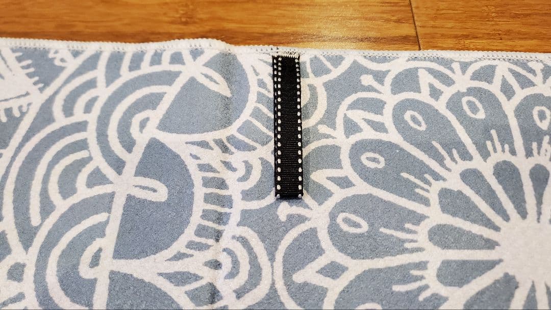 ★新品★ヨガ・ビーチタオル、タペストリー、敷物、ケース付（エコタオル）