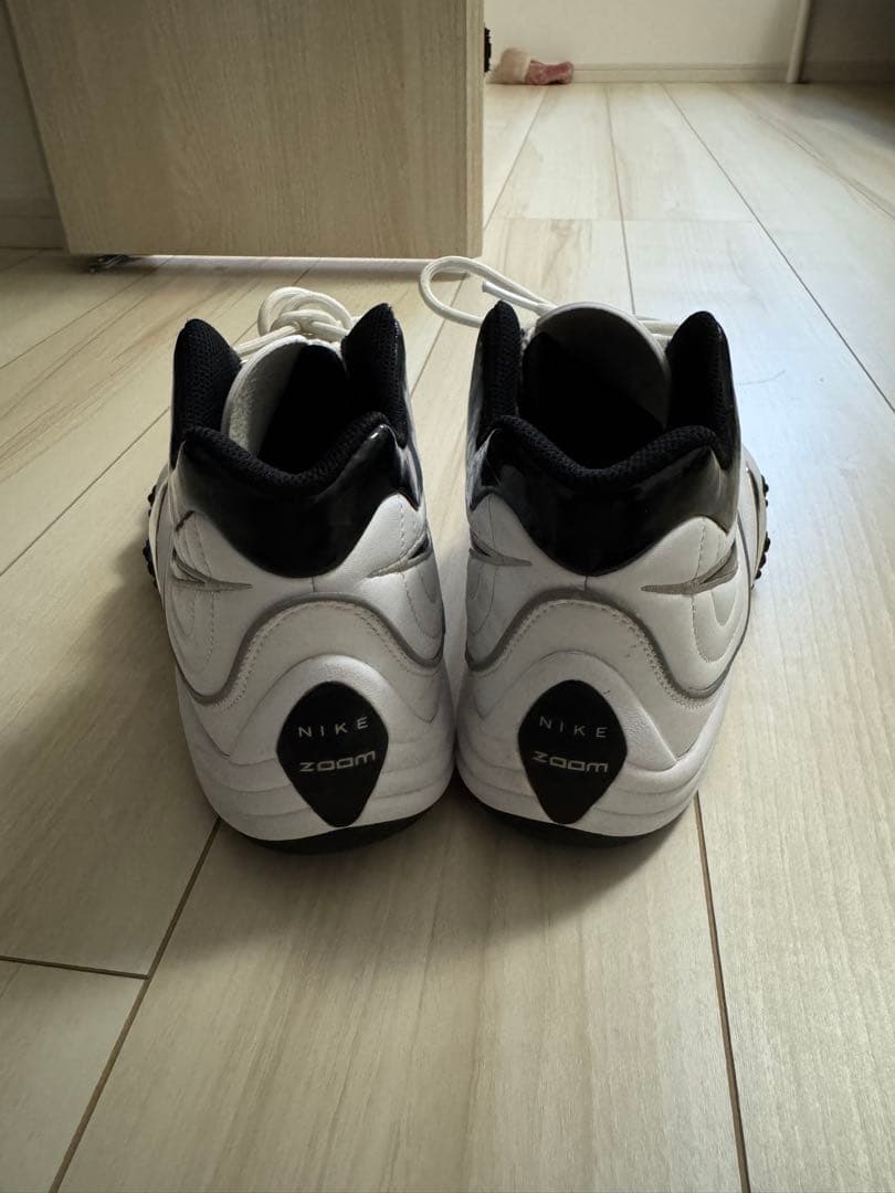 NIKE ズームアップテンポ