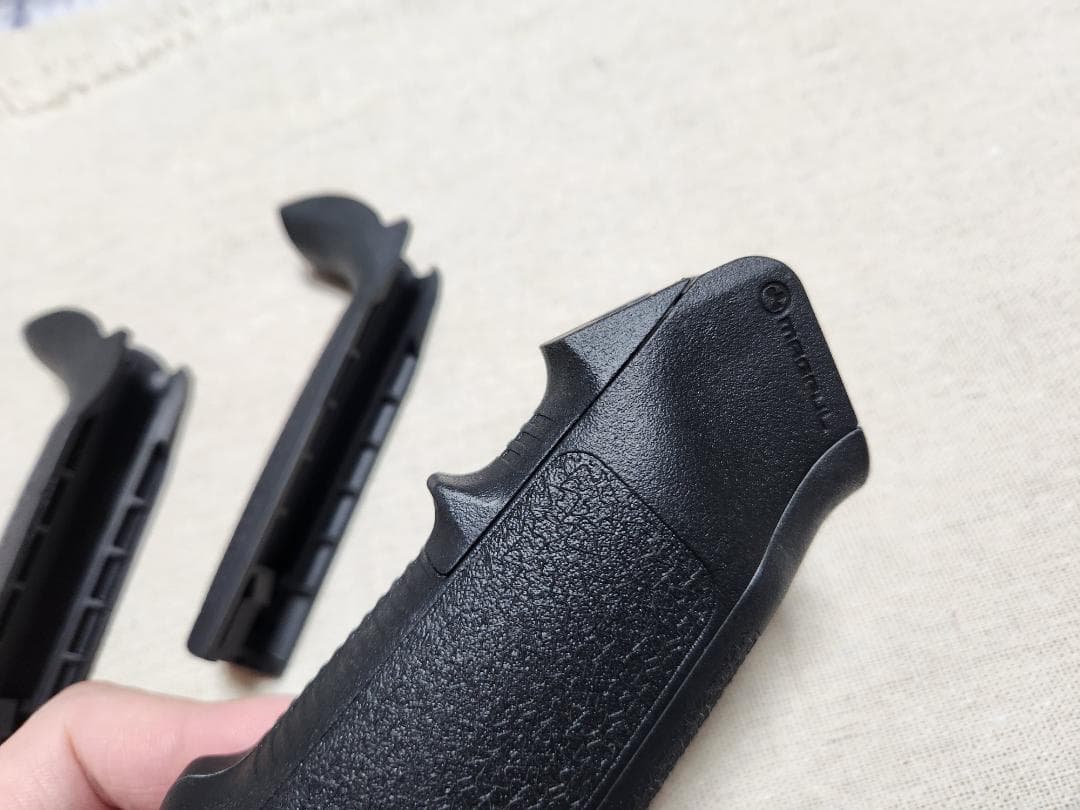 【中古】ZSHOT　PTW　MAGPUL MIAD　実物　グリップ　黒