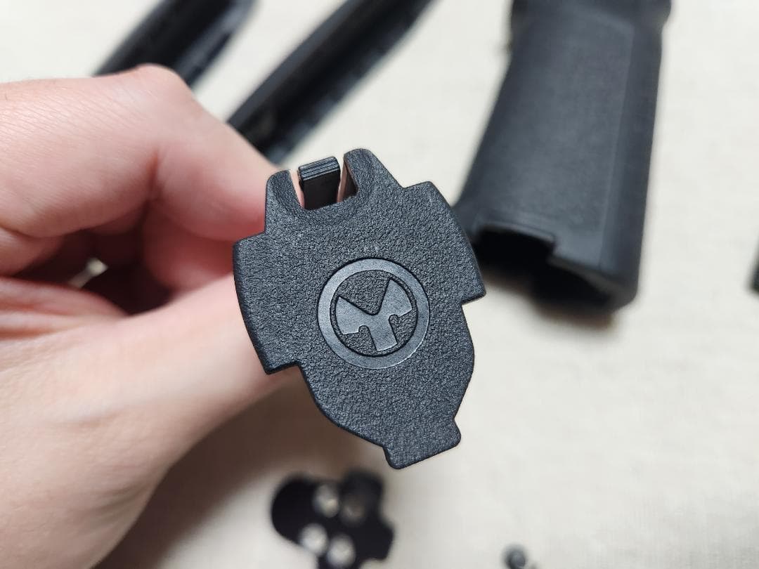 【中古】ZSHOT　PTW　MAGPUL MIAD　実物　グリップ　黒