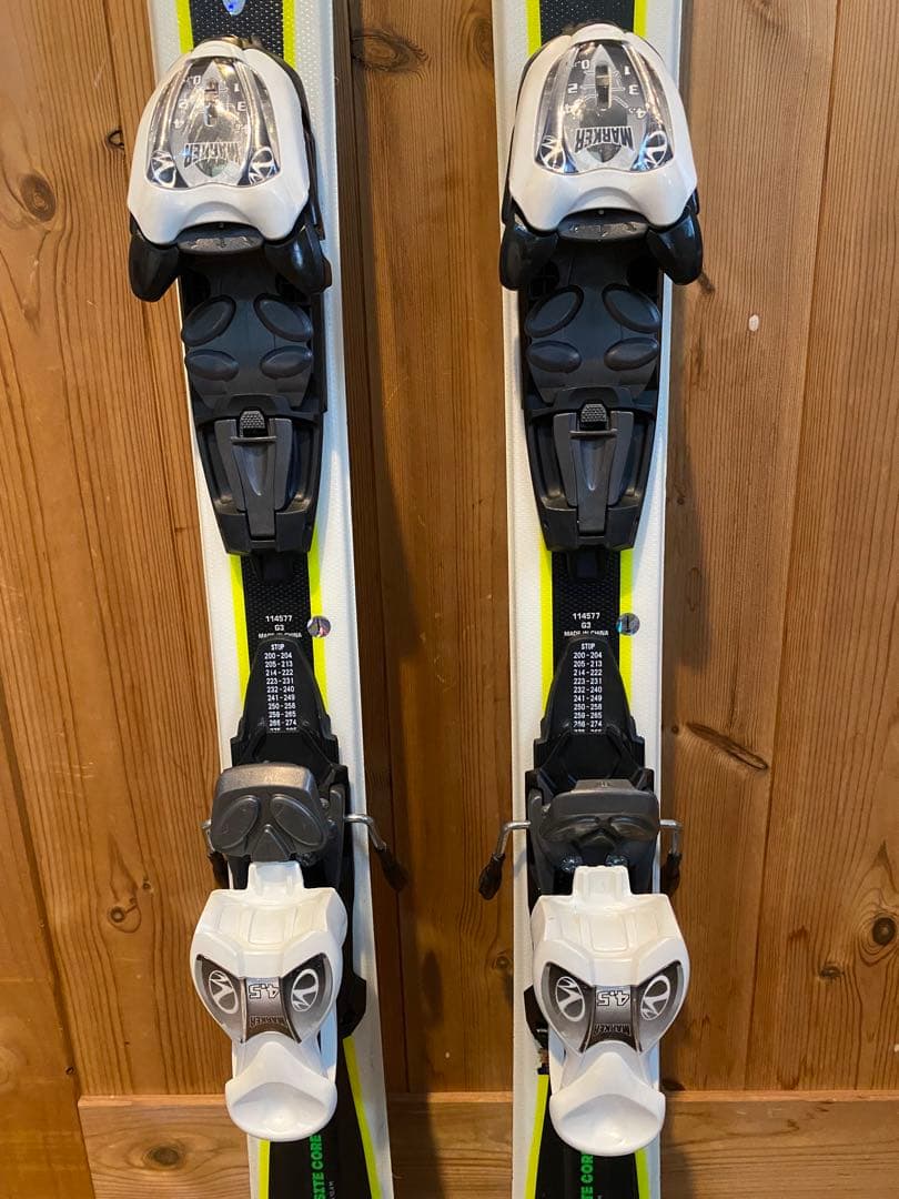 Volkl RTM ジュニアスキー板とポールセット