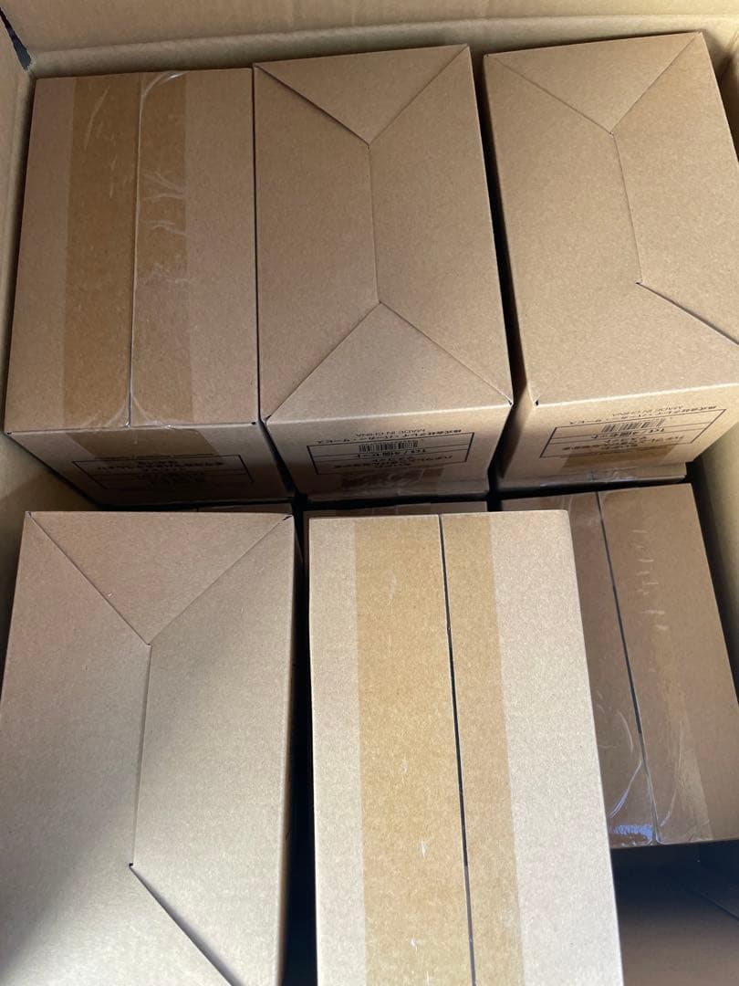 ちいかわ ハチワレとごきげんななかまマスコット　4個セット×12 箱付き