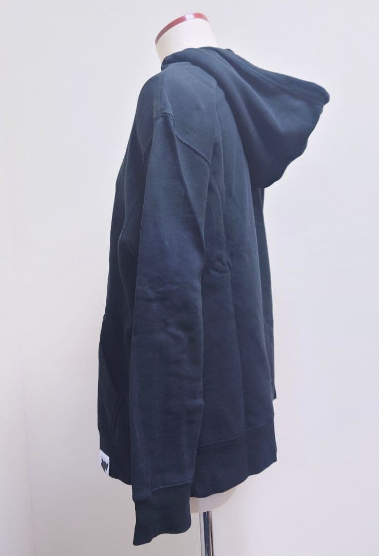 ゾンビランドサガ ロメロパーカー