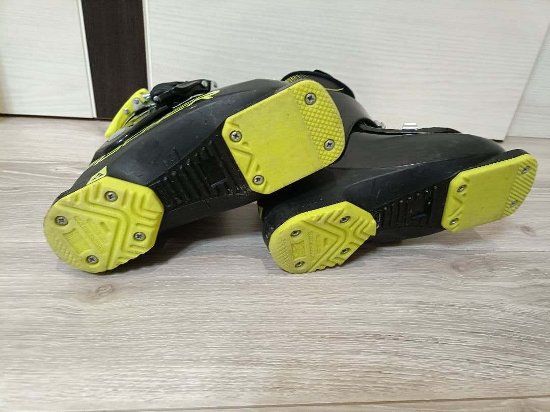 FISCHER ジュニアスキーブーツ RC4 20 19.5cm