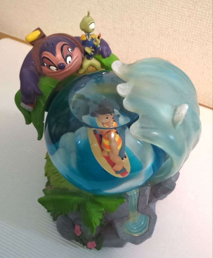 リロ＆スティッチ スノードーム スノーグローブ オルゴール付 サーフィン　希少