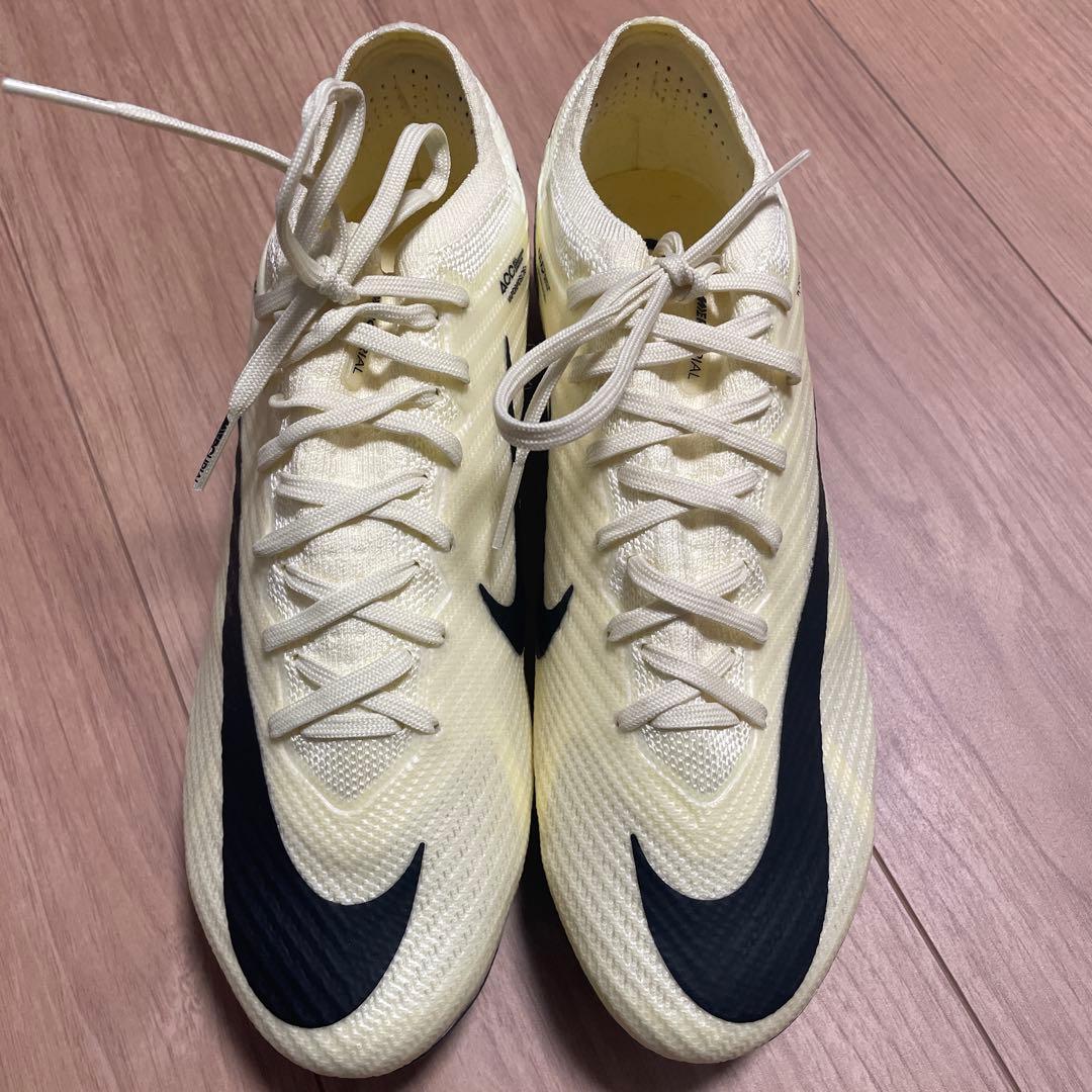 シューズ VAPOR 15 ELITE AG-PRO \"Mad Ready Pack\"