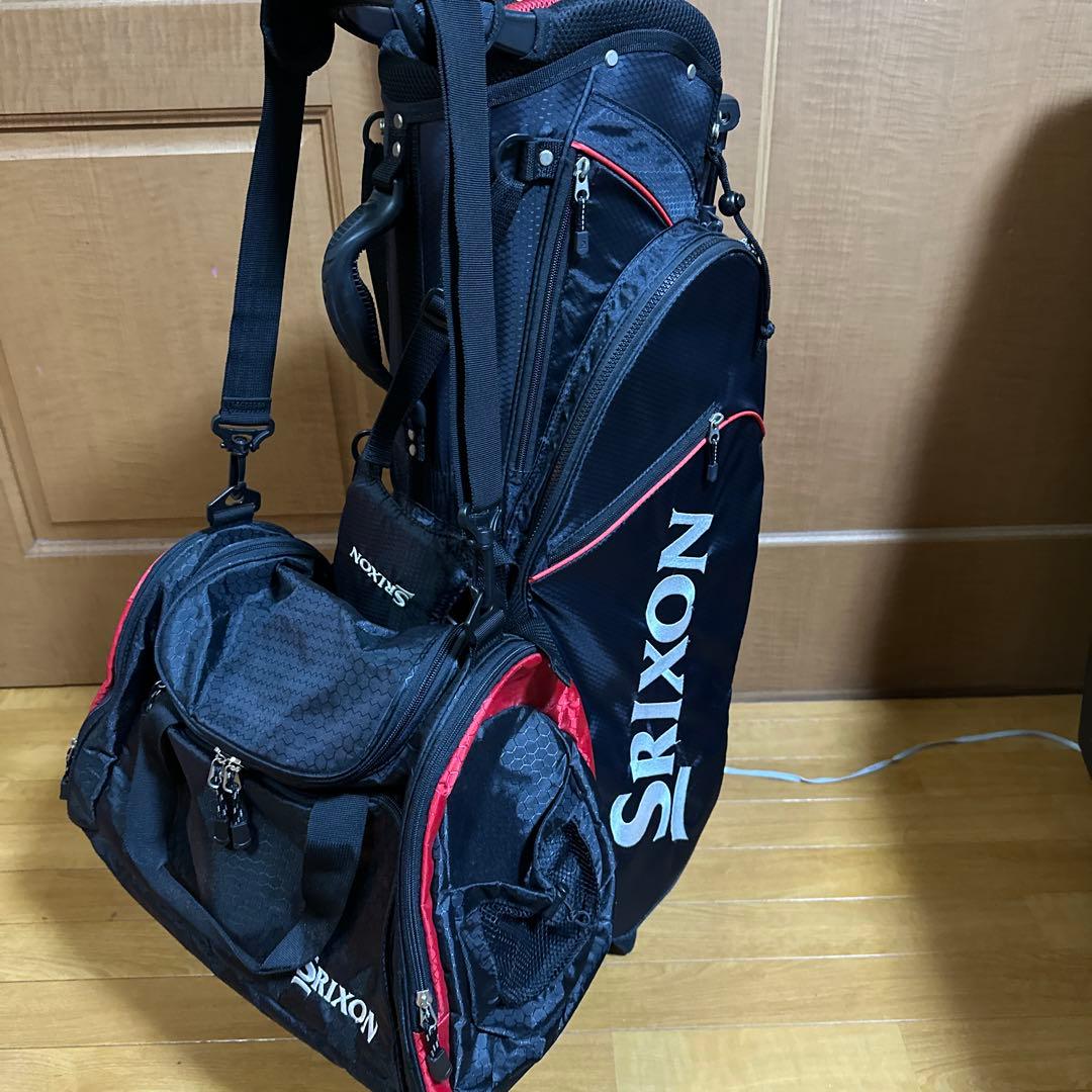 スリクソンスタンド式キャディバッグ9型フード付き＆ゴルフバッグセット品