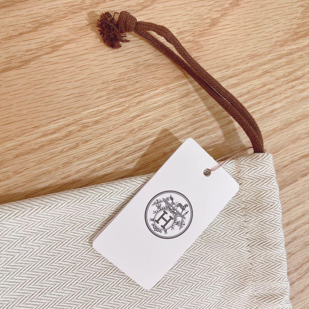 未使用品　HERMES 保存袋　巾着袋　45×46 付属品