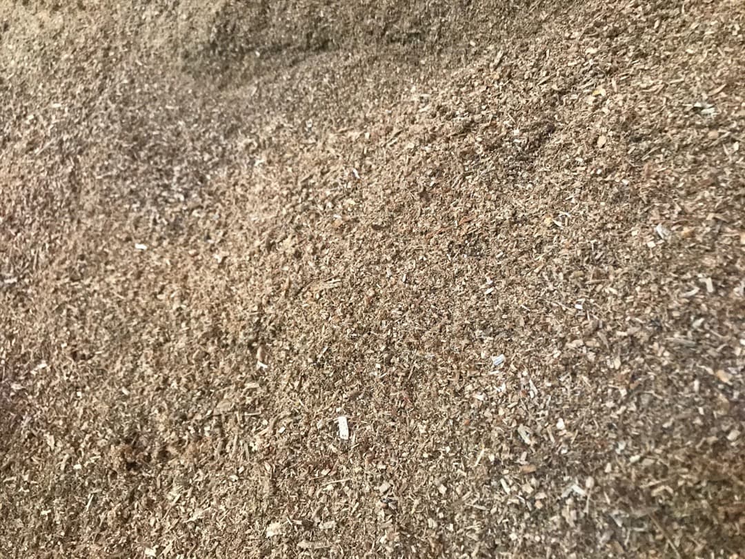 大型・美形クワガタ飼育用　BREED菌糸ビン　1500ml　18本セット／菌糸瓶