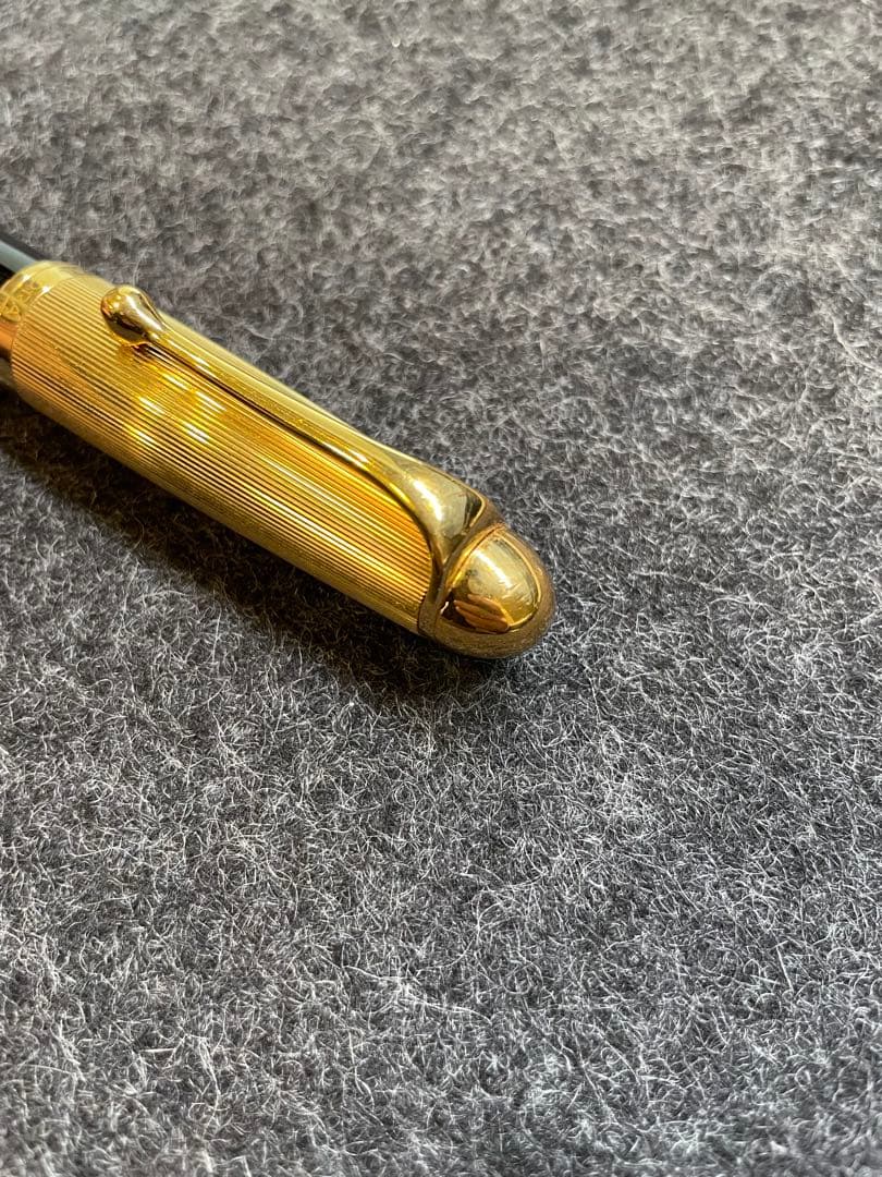 アウロラ 88（オタントット）万年筆　字幅M