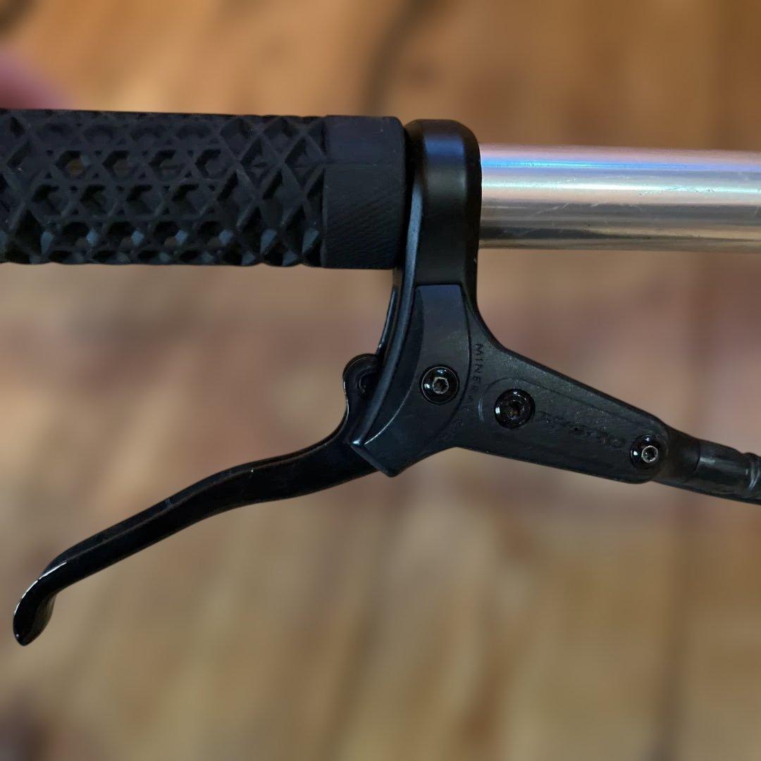 NITTO for shred bar 31.8とグリップのみ