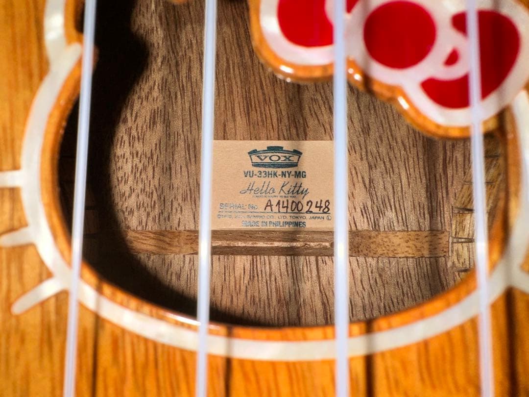 Y*a様 VOX VU-33HK-NY-MG キティ ウクレレ