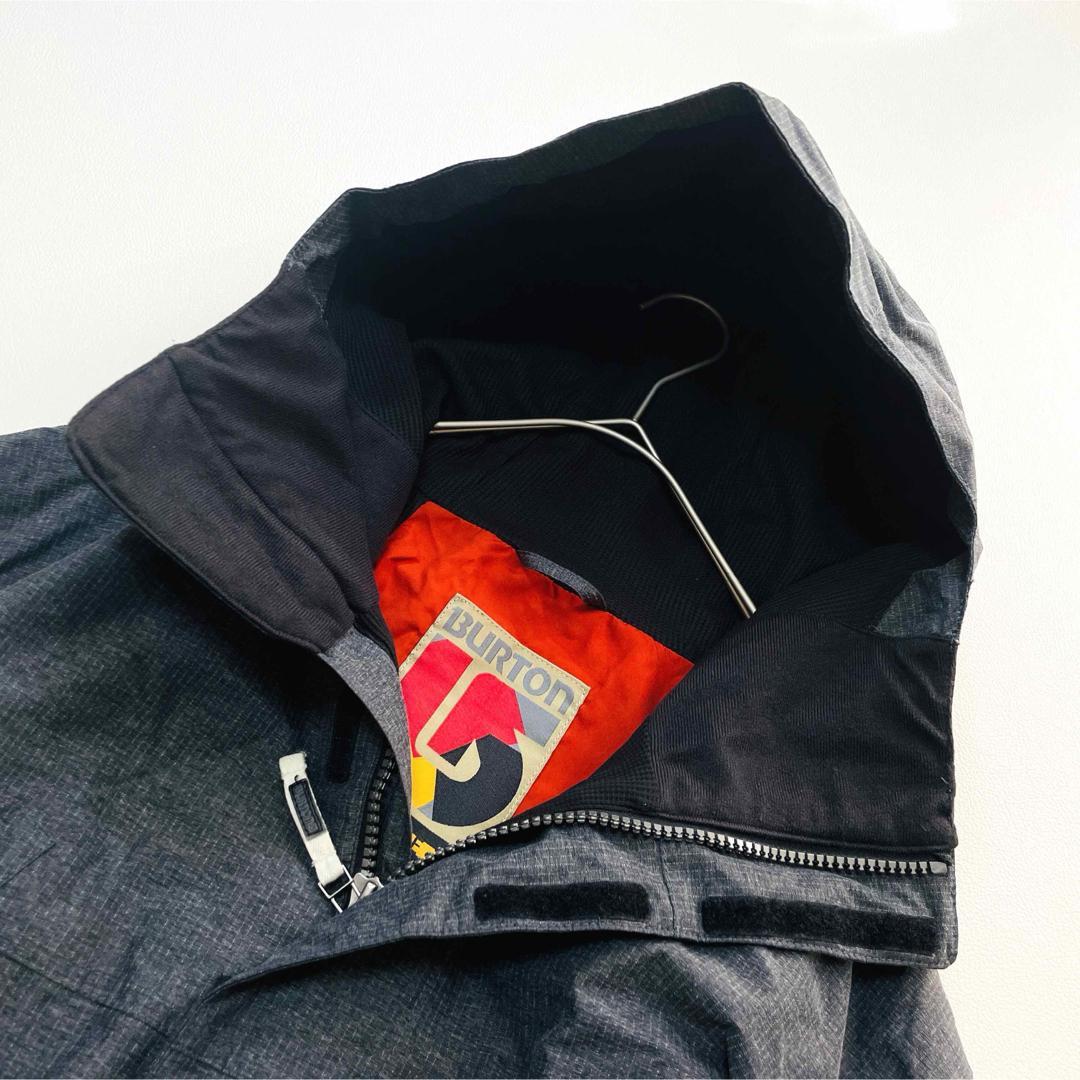 6658【美品】バートン　ジャケット　メンズ スノボウェア　ストライプ　グレー