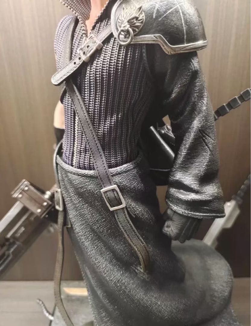 ファイナルファンタジー ⅦDBS クラウドフィギュア ガレージキットスタチュー