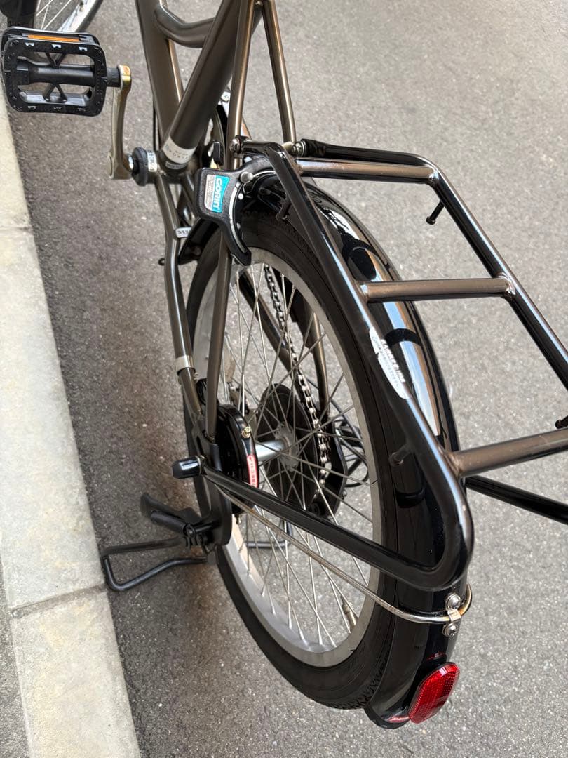 <両タイヤ新品>ミニベロ　カーキ