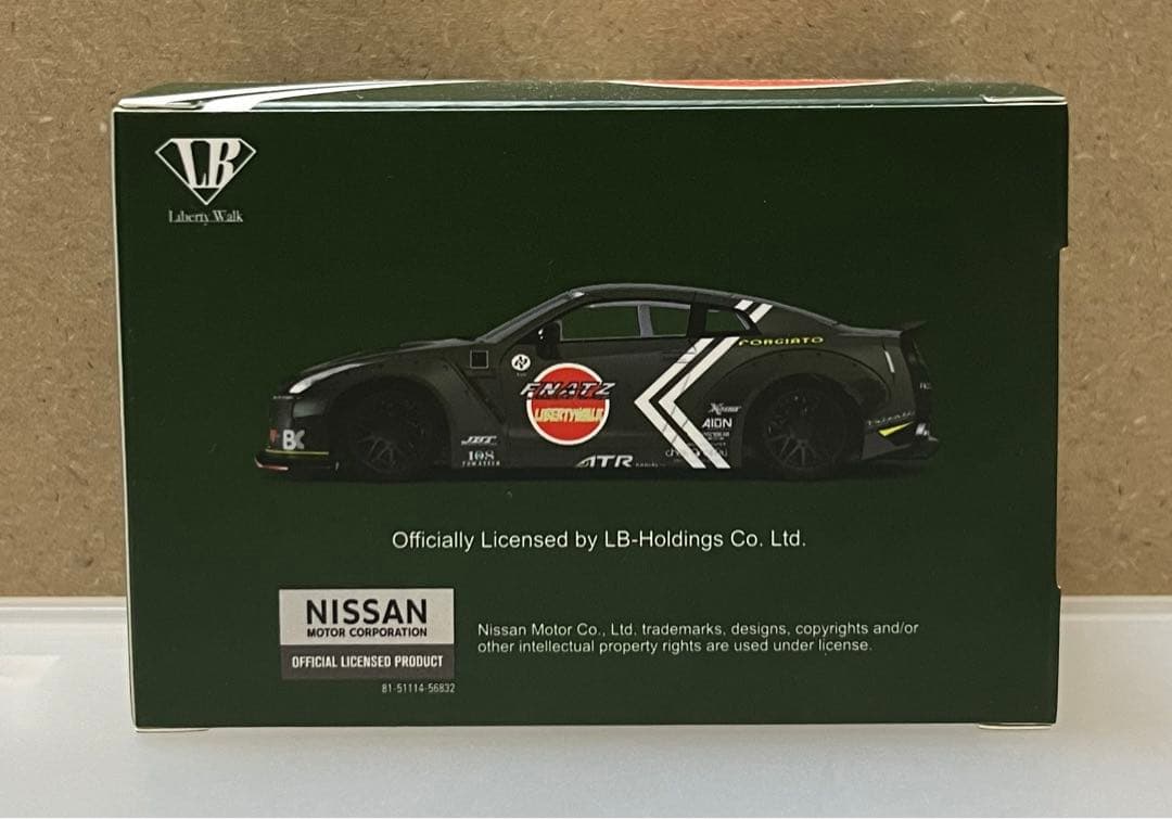 MINI GT GTR R35 スカイライン　6番　戦闘機仕様 1/64