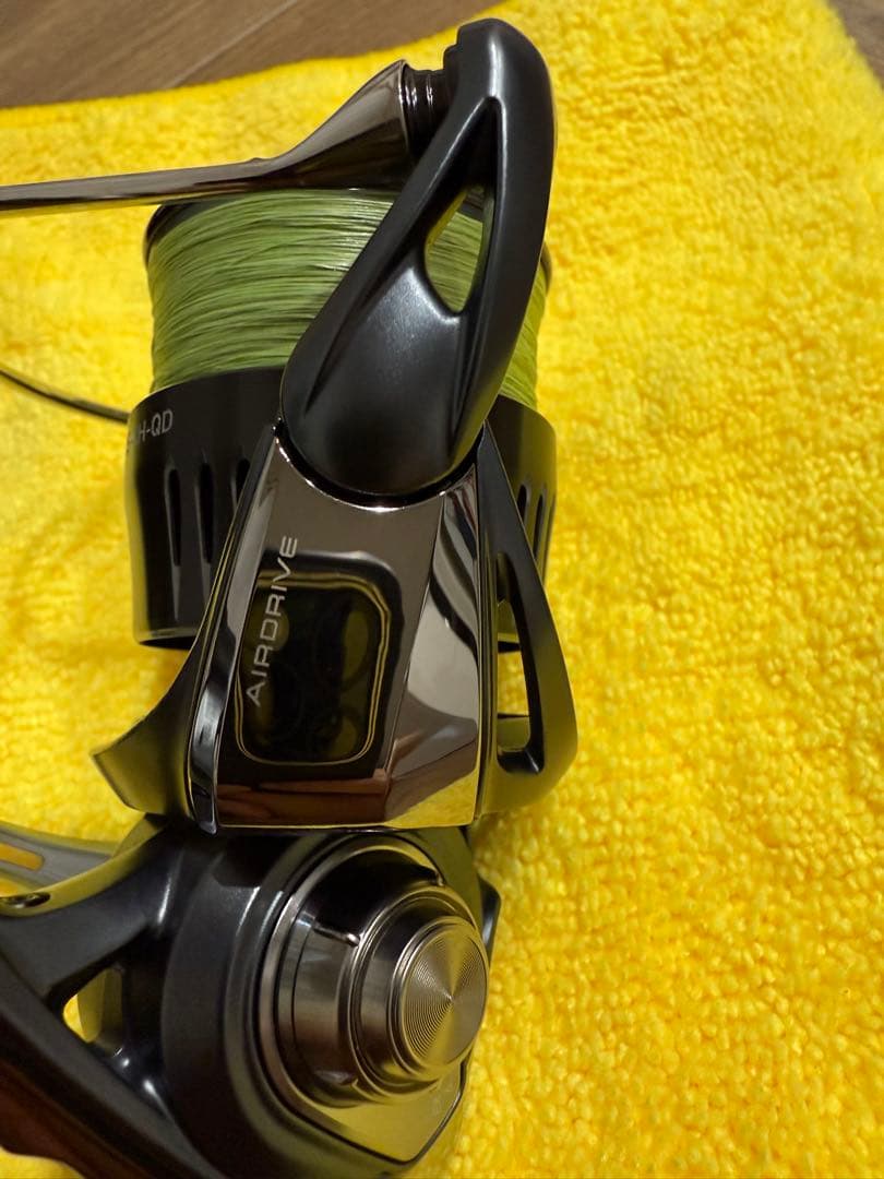 ダイワ　AIRITY ST LT2500S-XH-QD リール