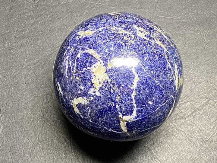 ラピスラズリ　丸玉　93mm 1.145kg