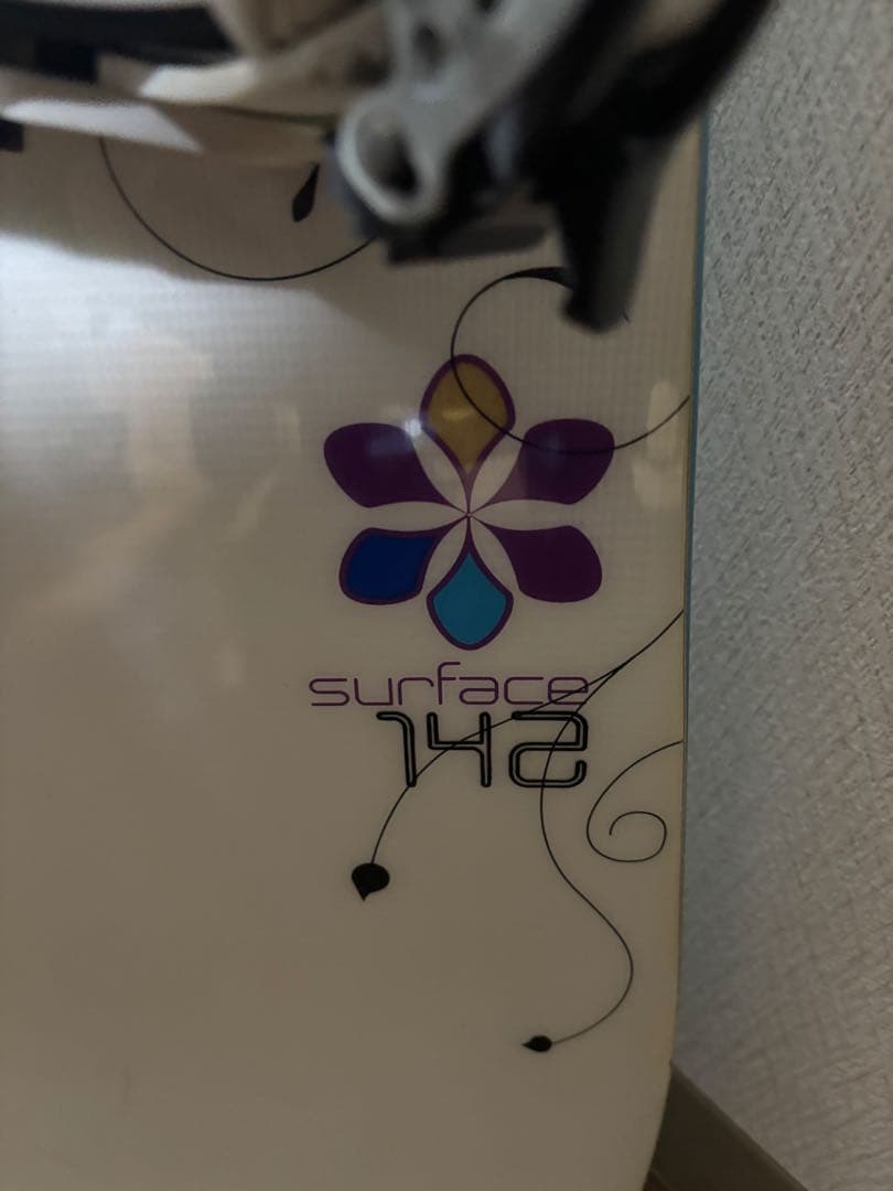 SALOMON SURFACE 142cm キャンバー × ビンディング