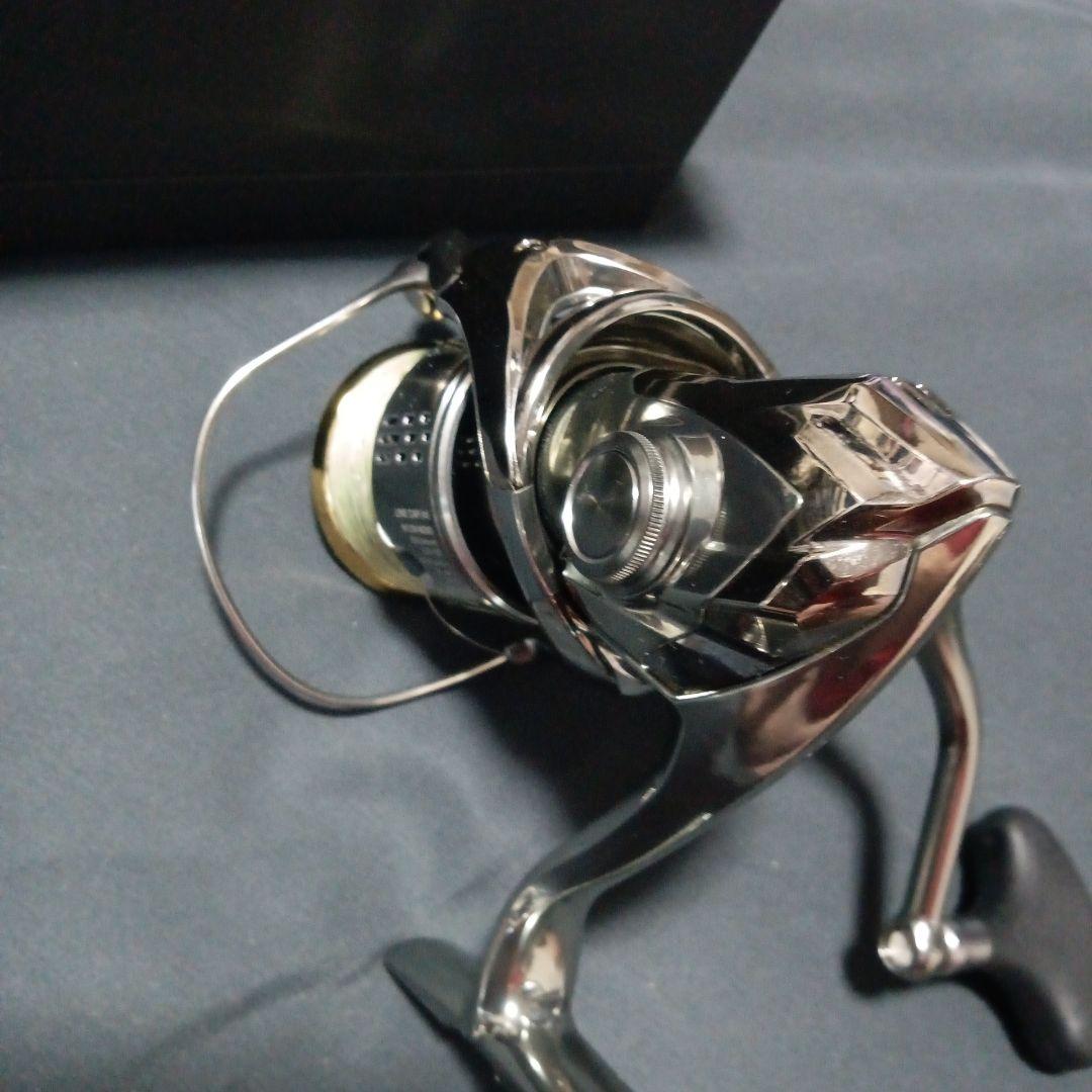 SHIMANO STELLA C3000MHG スピニングリール