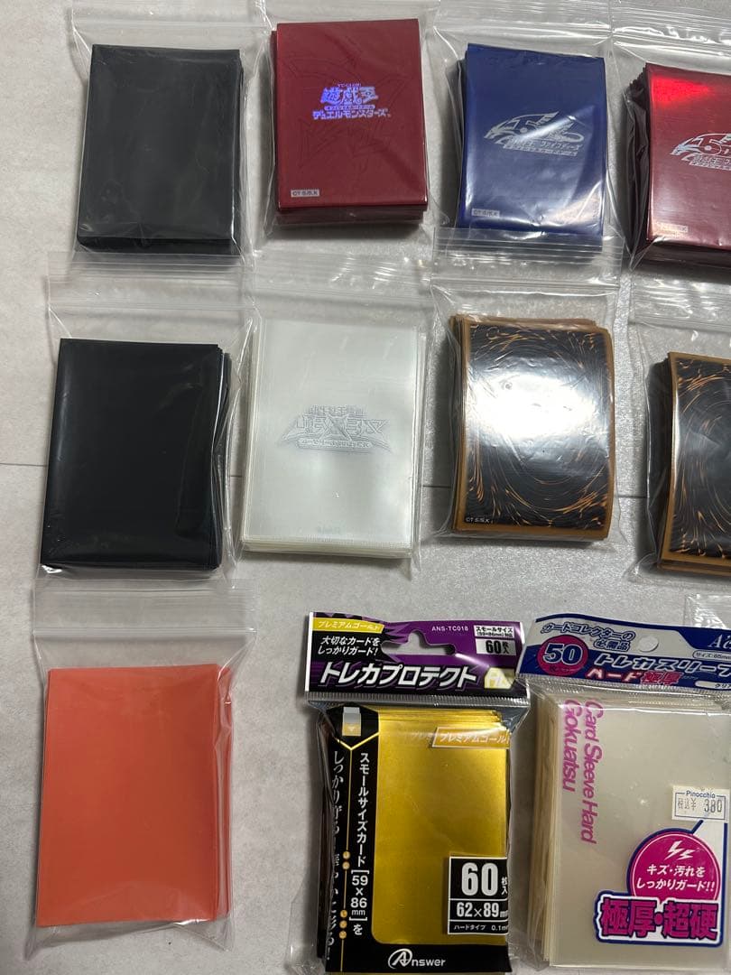 スリーブ まとめ売り オシリスレッド 大量