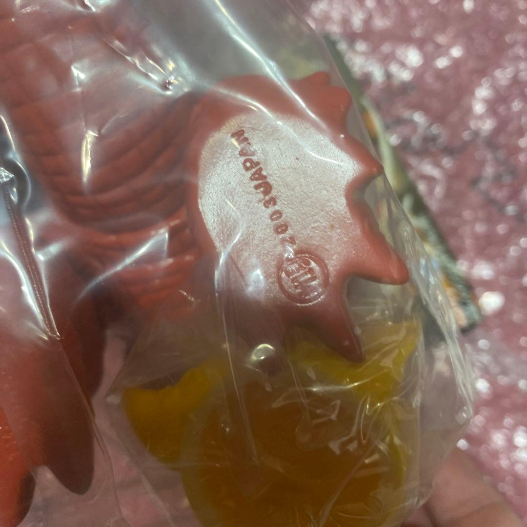 バラゴン　赤ちゃんチタノザウルルス入り　世紀の大怪獣ゴジラ