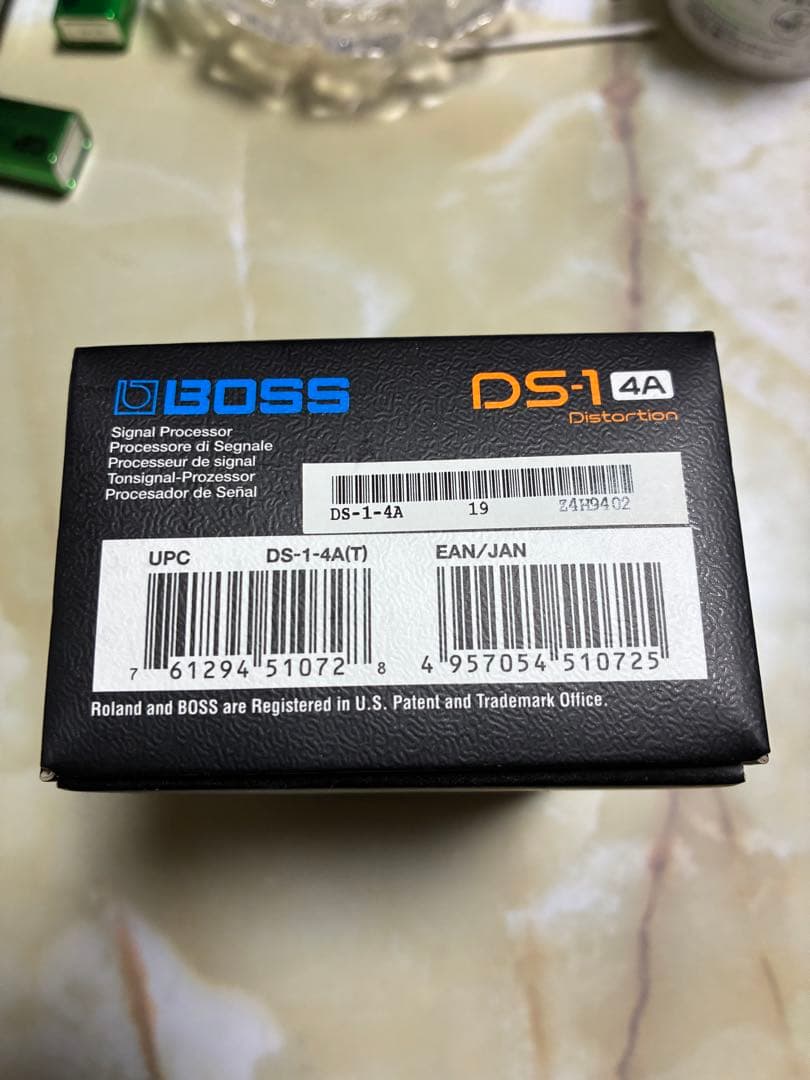 ギター BOSS Distortion DS-1 4A