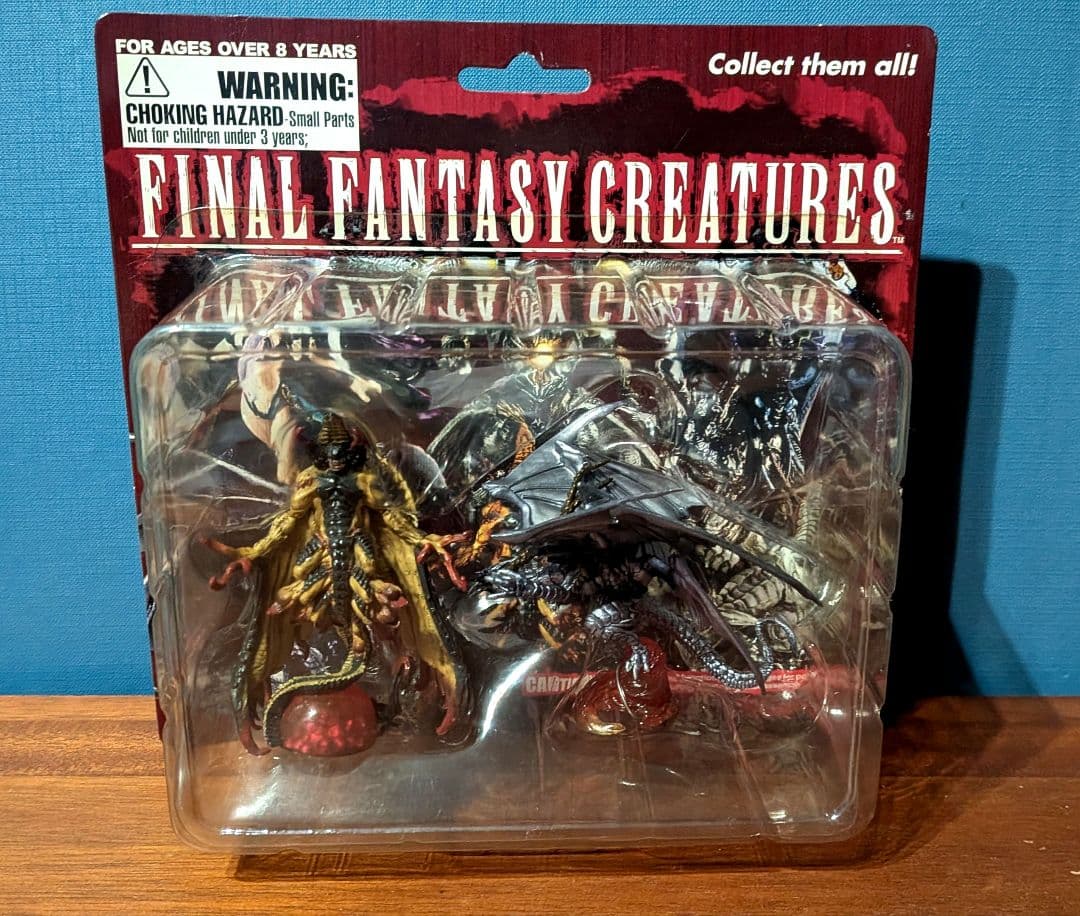 海外版？　ファイナルファンタジークリーチャーズ 2×3の6体セット