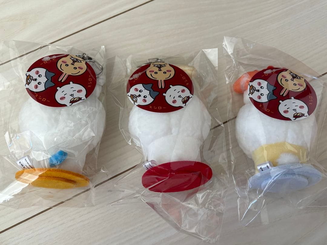 ちいかわ　香港　スシロー　マスコット　ハチワレ　うさぎ　ちいかわ